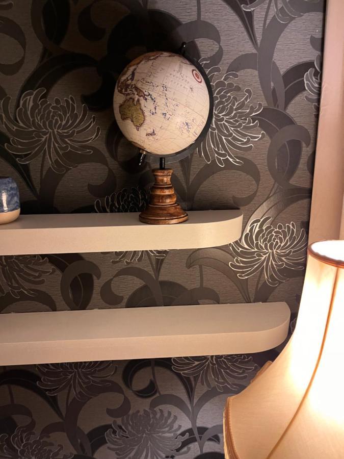 Luxury Cosy Retreat Apt Лондон Экстерьер фото