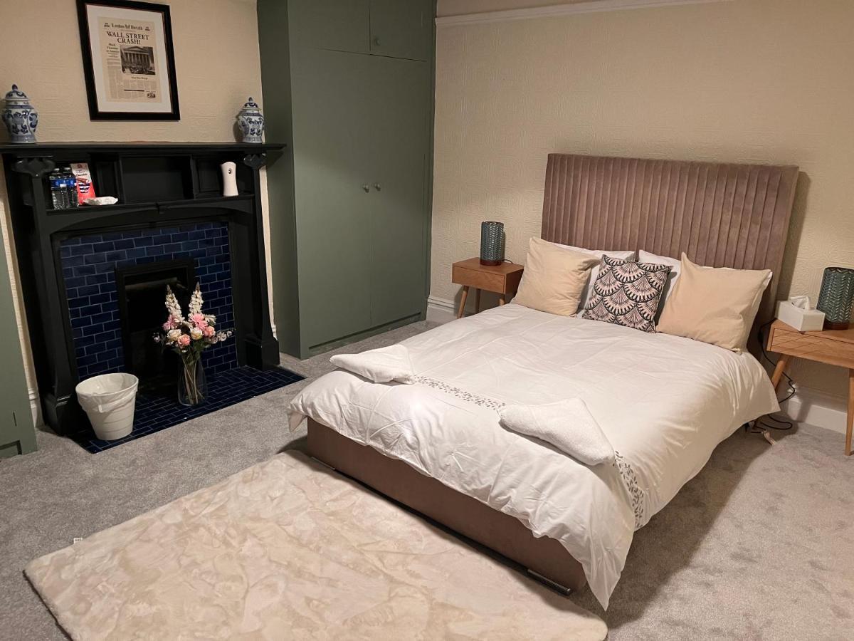 Luxury Cosy Retreat Apt Лондон Экстерьер фото