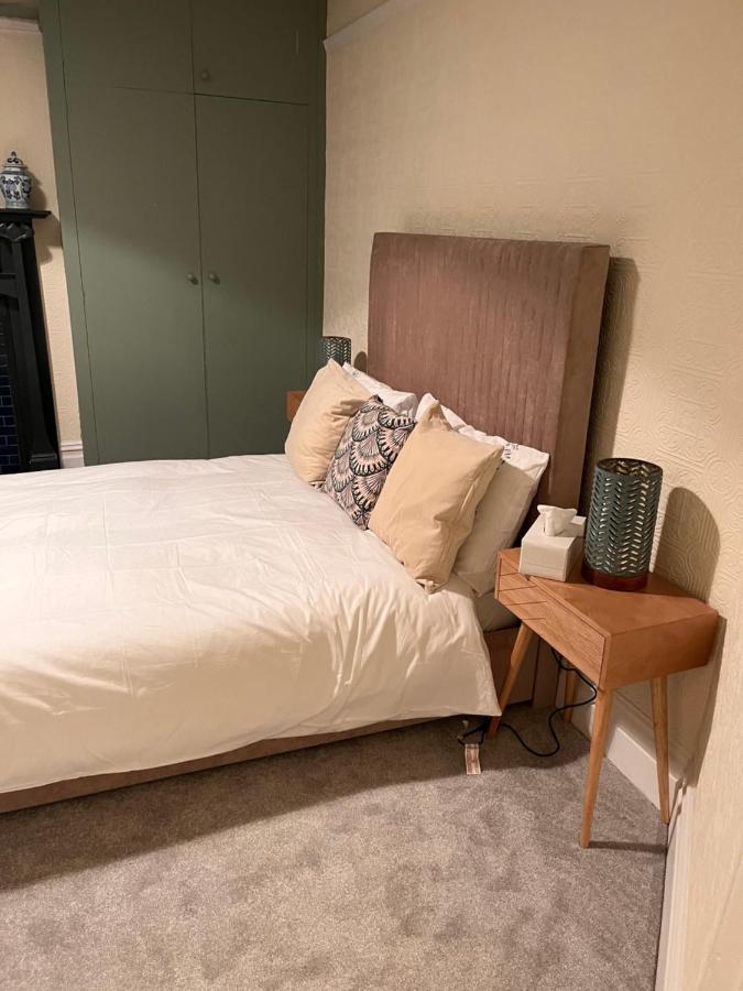 Luxury Cosy Retreat Apt Лондон Экстерьер фото
