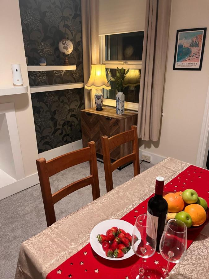 Luxury Cosy Retreat Apt Лондон Экстерьер фото